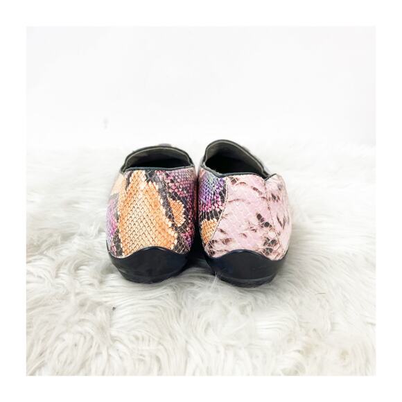 Dansko Olivia 38 8 Pink Women's Embossed Snakeskin Slip On Leather Ballet Flats - Picture 5 of 14